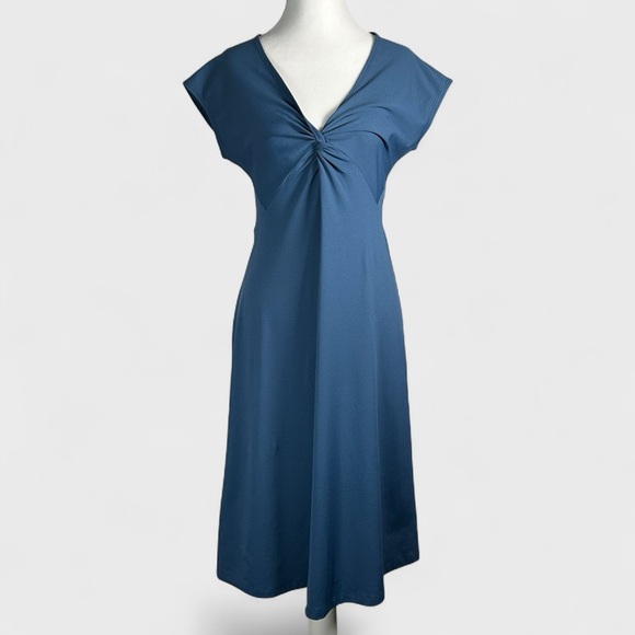 Patagonia Bandha Dress Womens Medium Blue Front Twist Fit & Flare Jersey Stretch - Picture 2 of 11